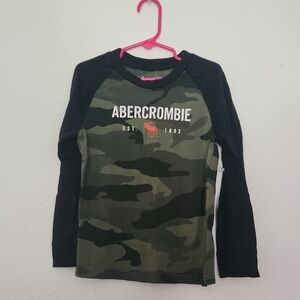 🧡 ABERCROMBIE KIDS: Camo Long Sleeve